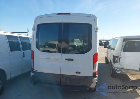 2016 Ford Transit-250 z USA, uszkodzony, nr VIN 1FTYR2CM5GKA17359